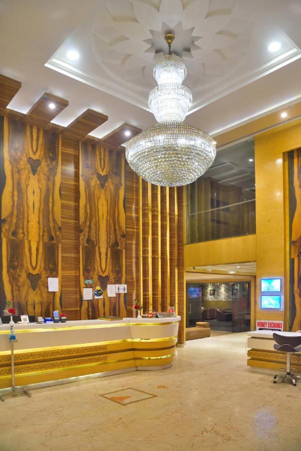 Hotel Aman Continental - 2Mins From Railway Station And 5 Mins From Metro Nueva Delhi Exterior foto