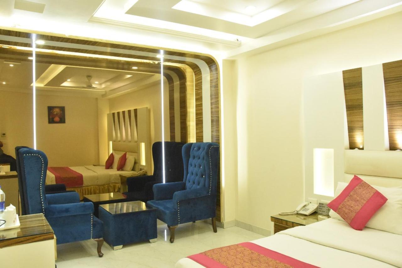 Hotel Aman Continental - 2Mins From Railway Station And 5 Mins From Metro Nueva Delhi Exterior foto
