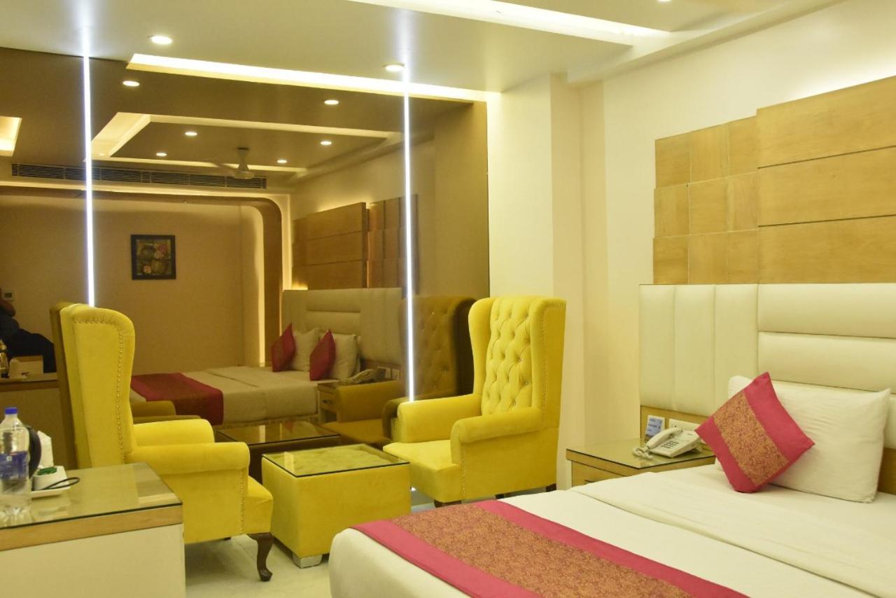 Hotel Aman Continental - 2Mins From Railway Station And 5 Mins From Metro Nueva Delhi Exterior foto